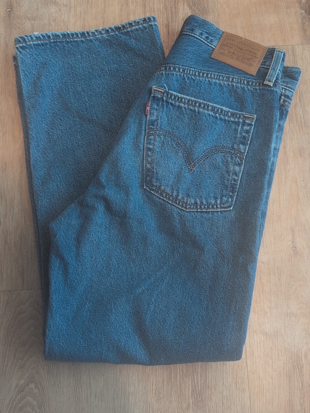 Levi's Women's Ribcage Straight Ankle Jeans